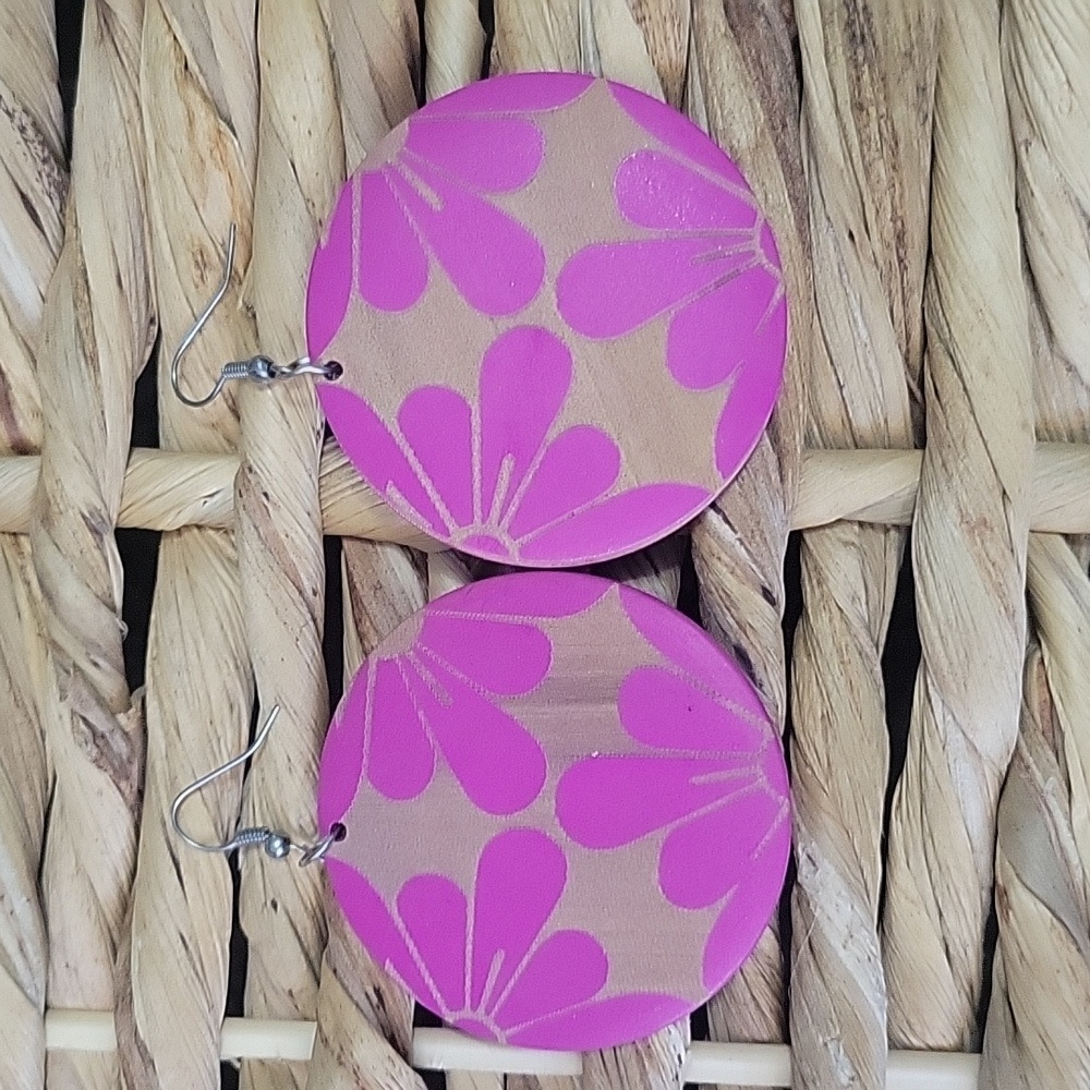 Wooden Earrings with pink flowers